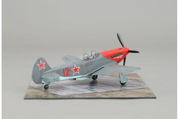 WOW222 Yak-3