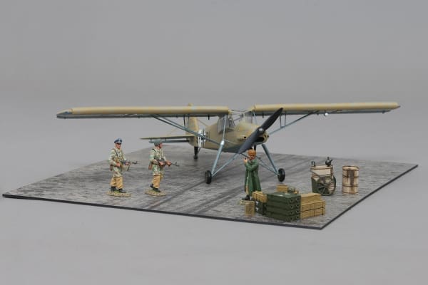 WOW276 Fiesler Storch 'Desert Variant'