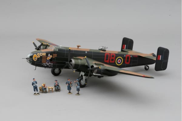 WOW206 Halifax Bomber