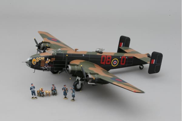 WOW206 Halifax Bomber