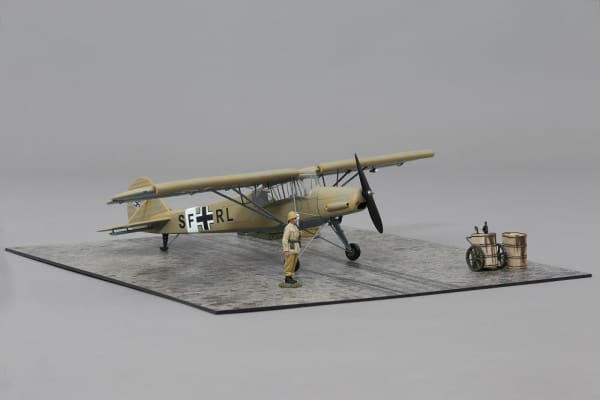 WOW276 Fiesler Storch 'Desert Variant'