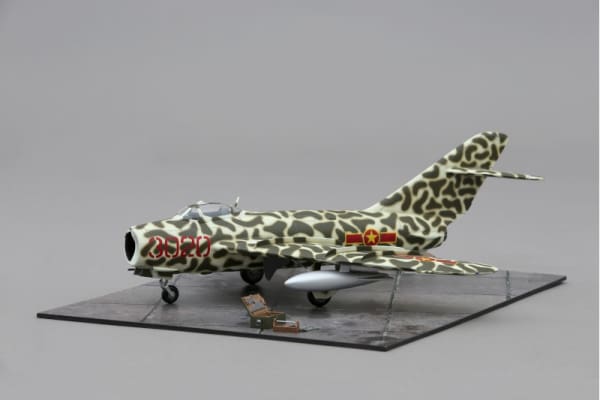 WOW294 MiG-17 Fresco Fighter Vietnam War