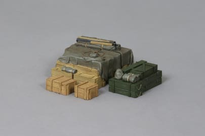 ACC PACK 052B Tent & Crate Set (no decals)