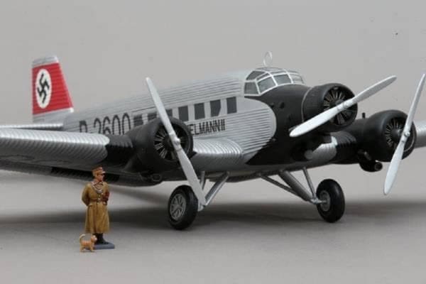 WOW146 JU-52 Silver