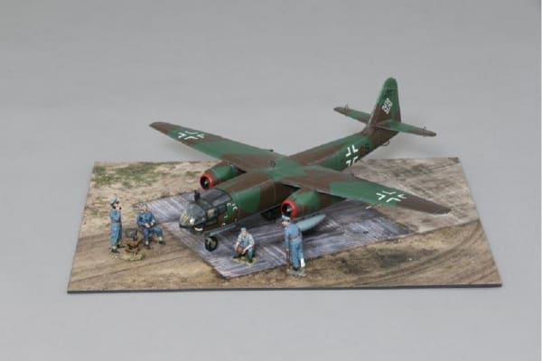 WOW263 Arado 234 (Brown/Green)