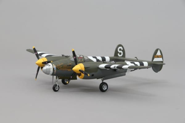 WOW248 P-38 ‘California Cutie’