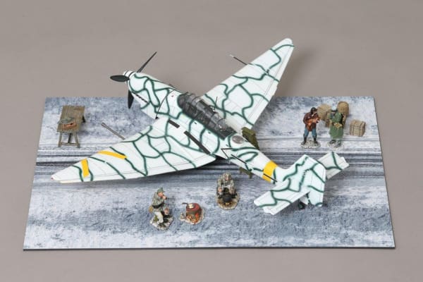 WOW177 Rudel's Junkers Ju-87 Winter Stuka