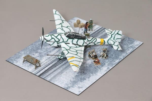 WOW177 Rudel's Junkers Ju-87 Winter Stuka