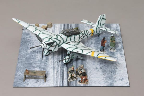 WOW177 Rudel's Junkers Ju-87 Winter Stuka