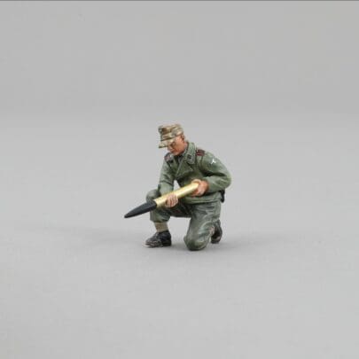 SS161 Crewman Kneeling