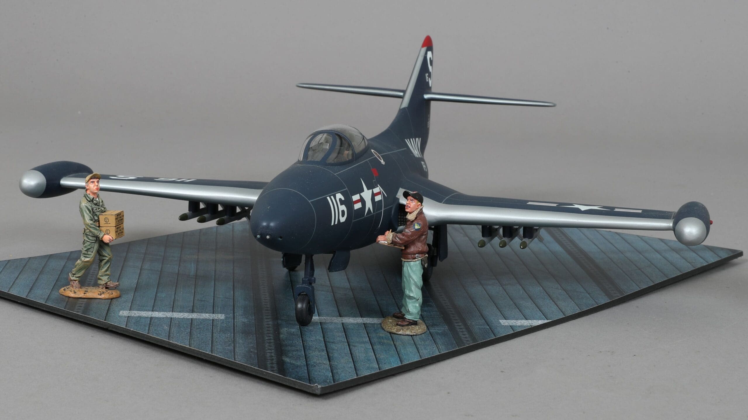 WOW619 F9 Panther Neil Armstrong