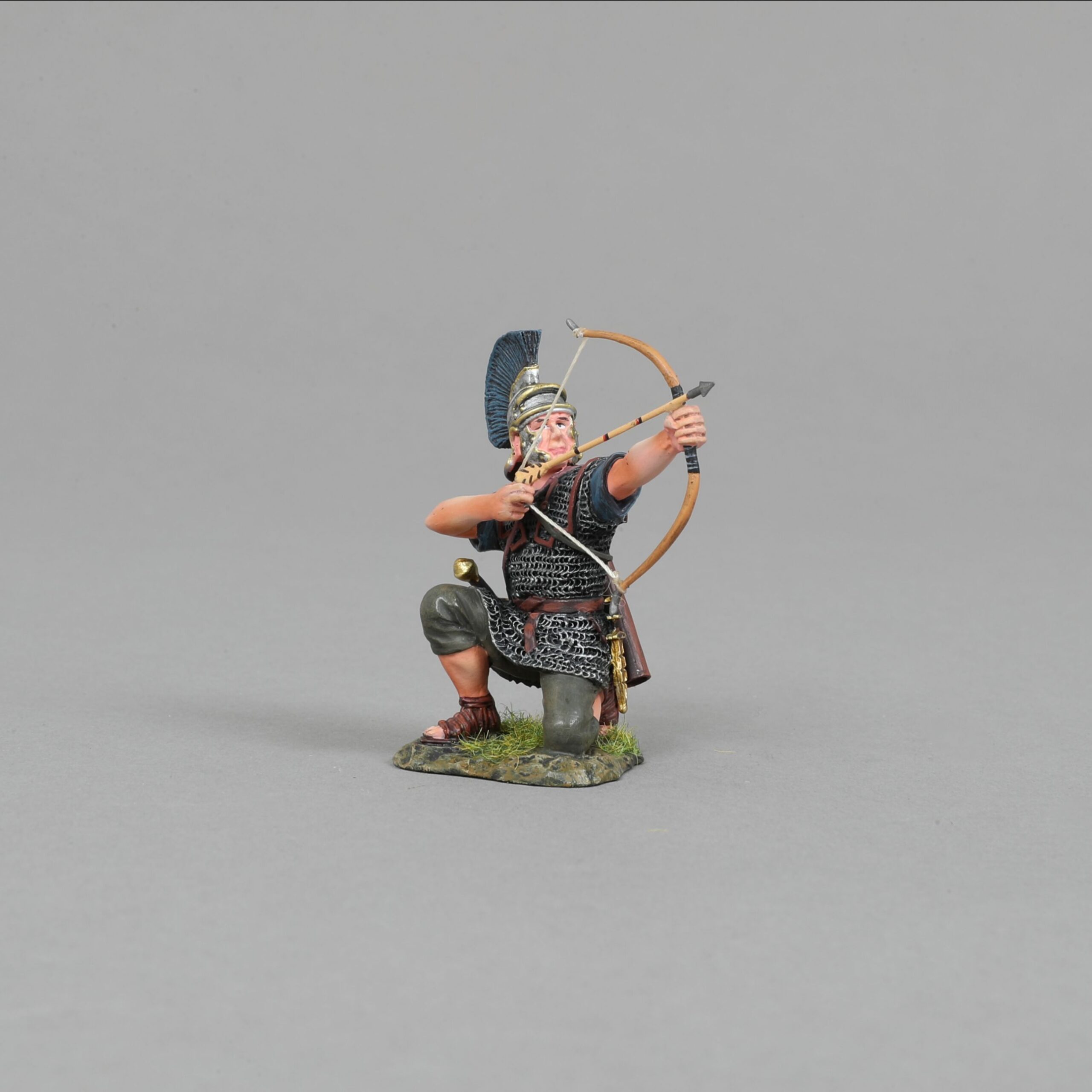 ROM182 Kneeling Praetorian Archer Firing Upwards