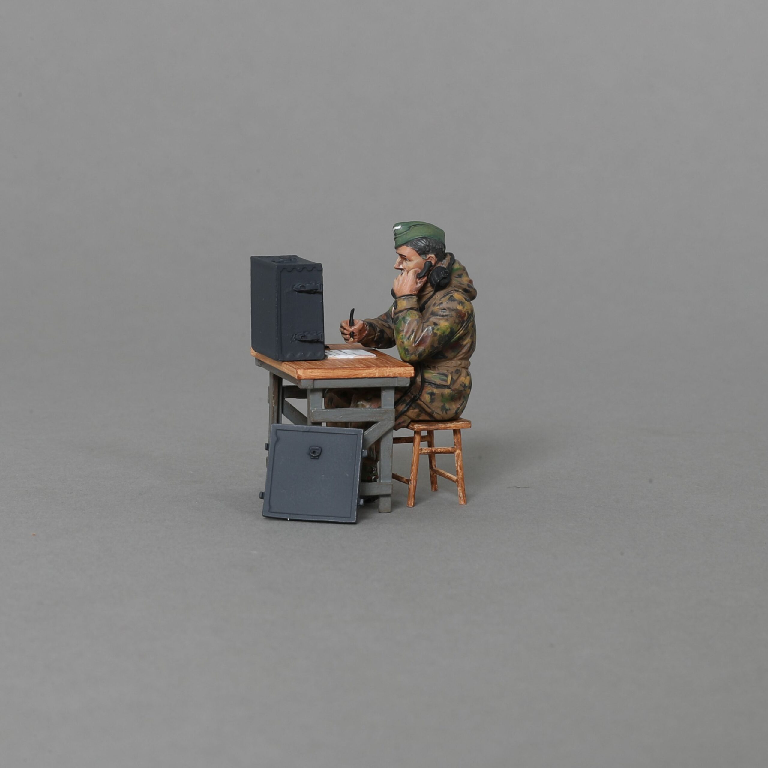 SS179 Radio Operator