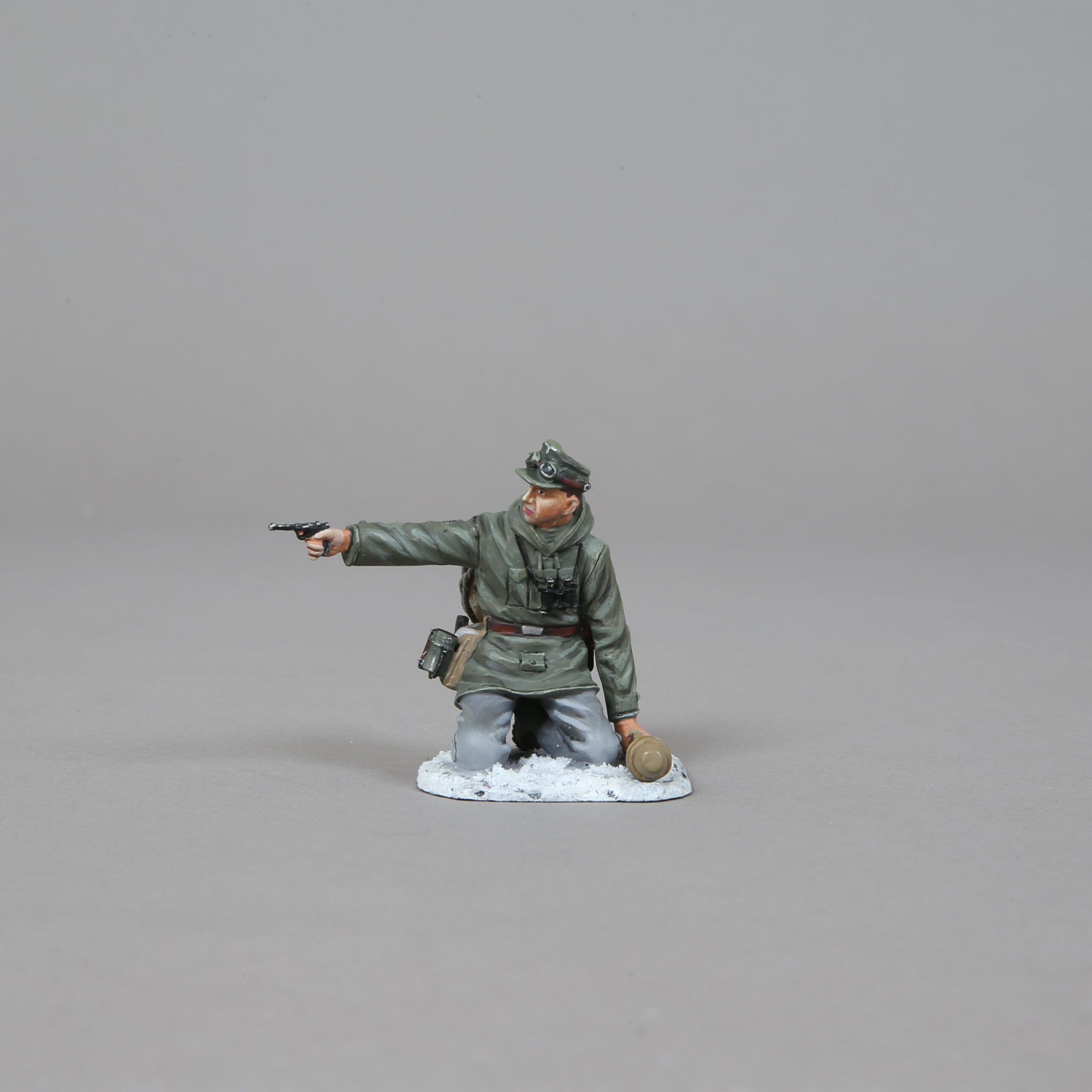 SS181 Officer with Pistol B Version