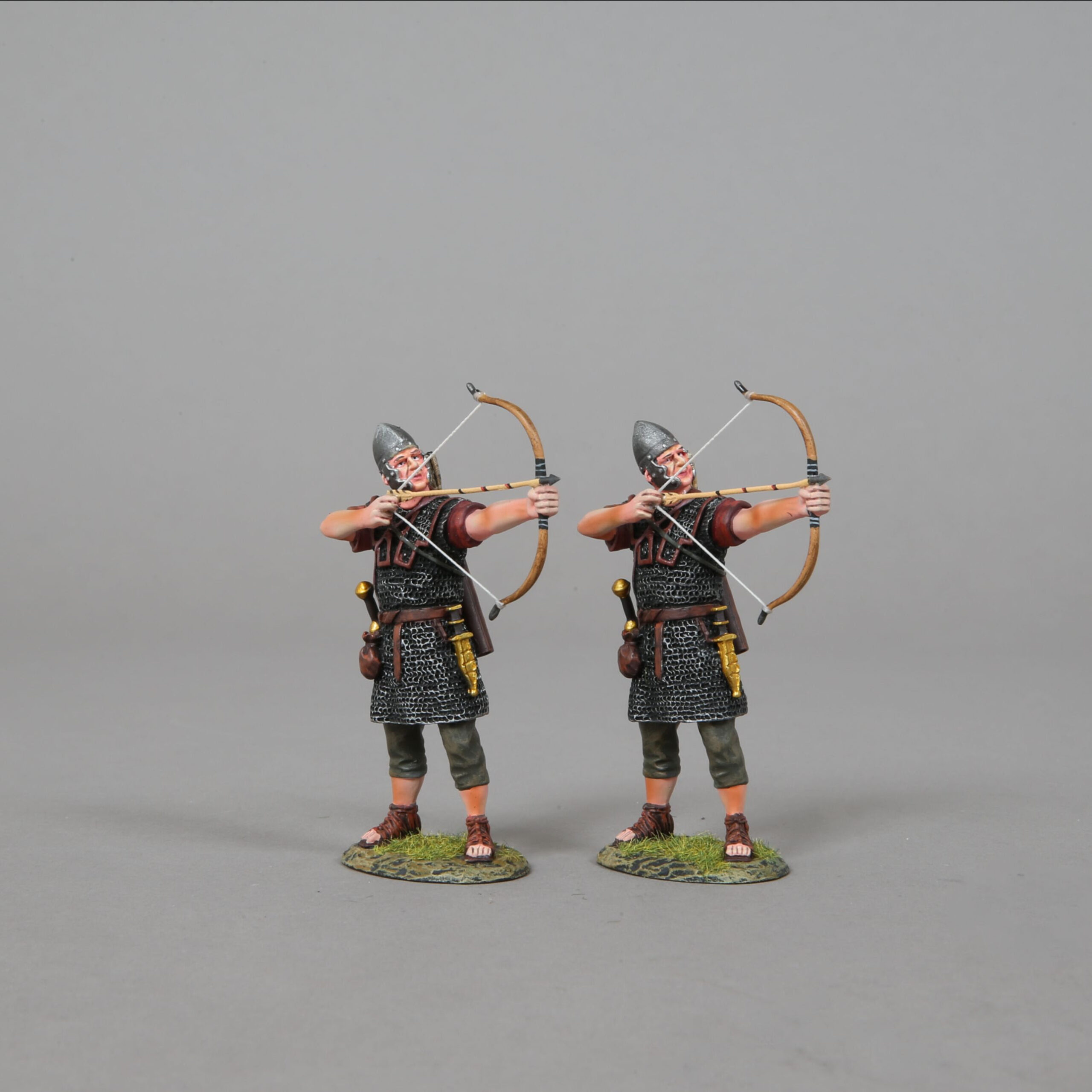 ROM181B 2 x Archers Firing Straight Ahead