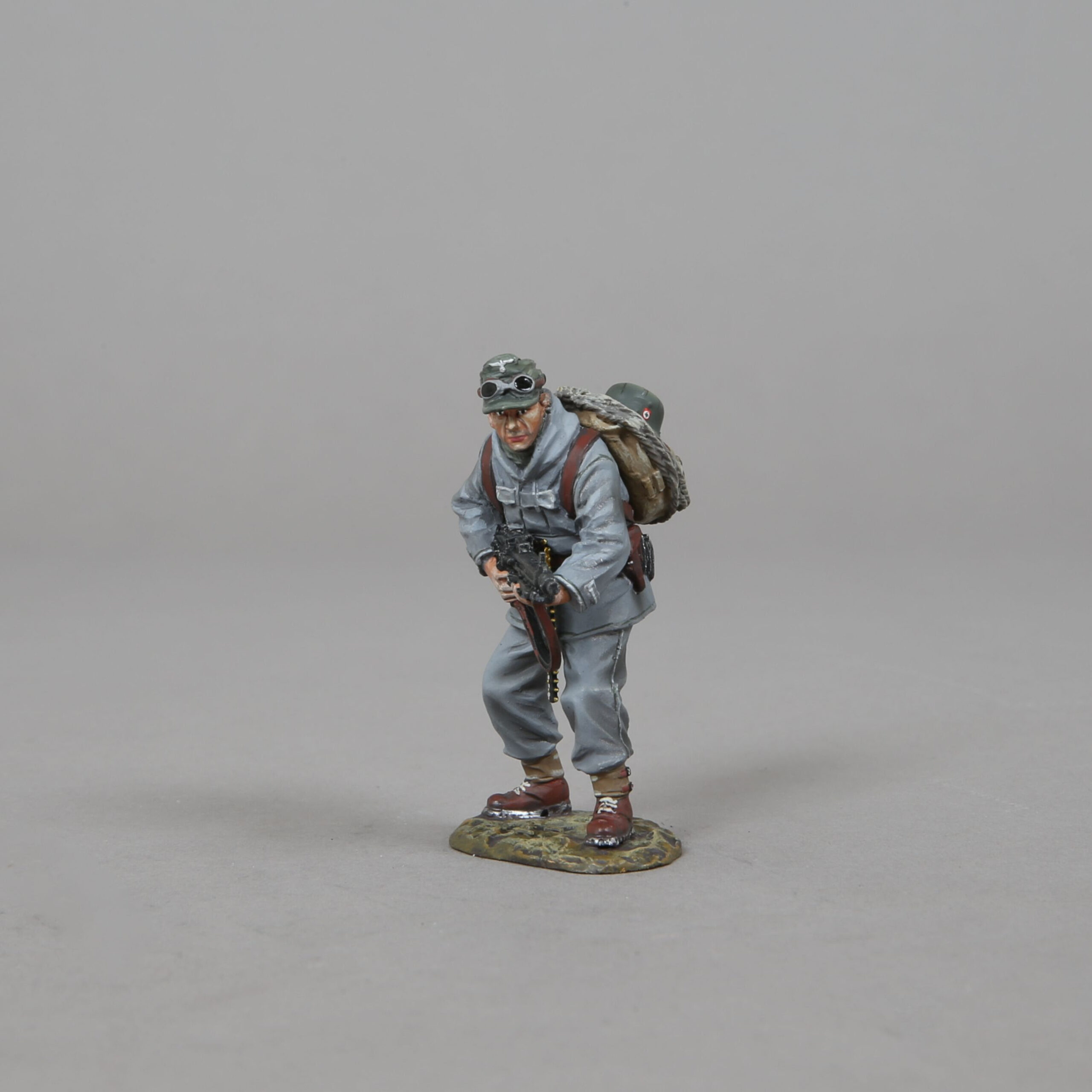 SS185A MG42 Gunner #2