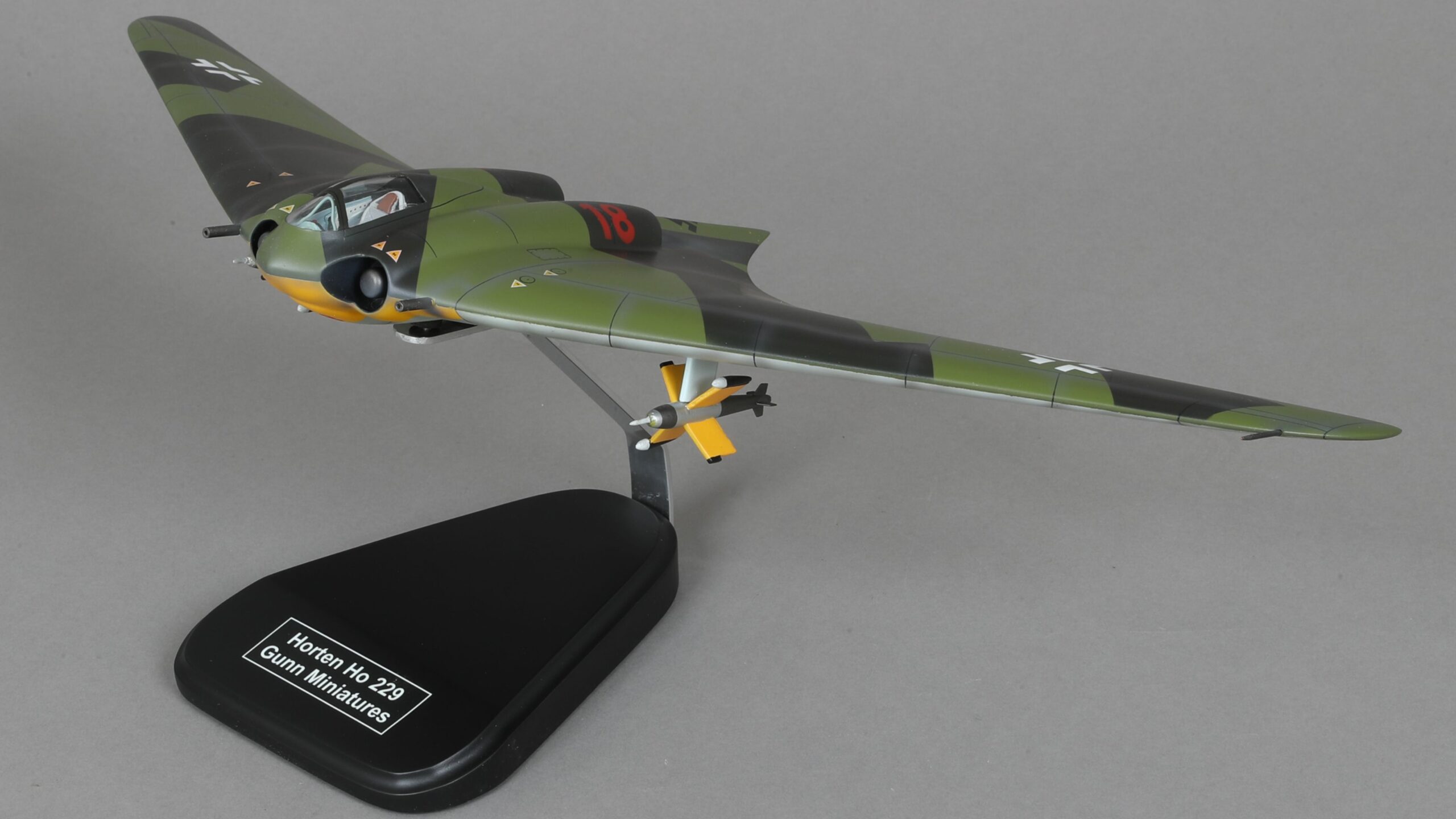 WOW592 Horten Ho 229 'Gear Up'