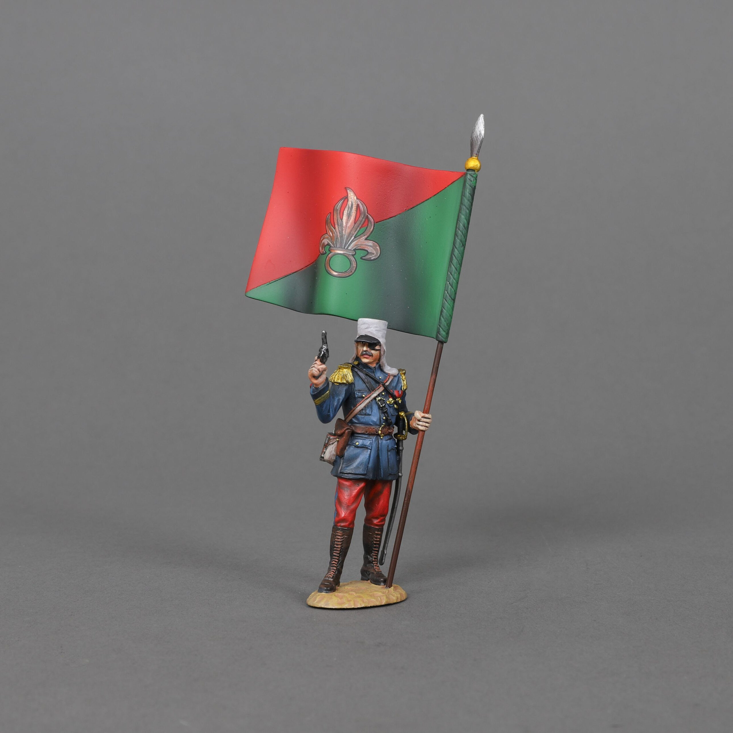 FFL059B Officer with Flag