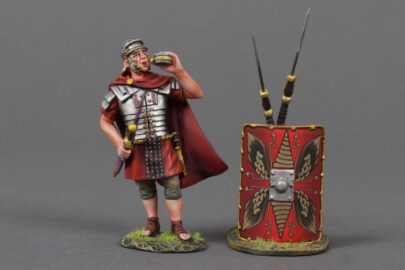 ROM185A Legionnaire Standing Drinking