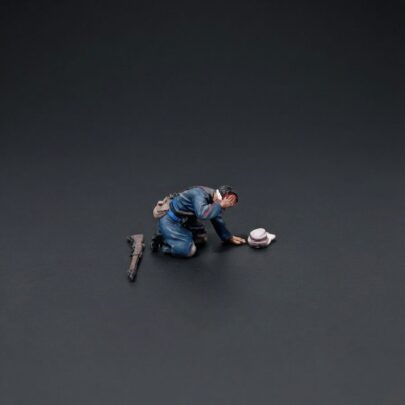 FFL081 Wounded Legionnaire